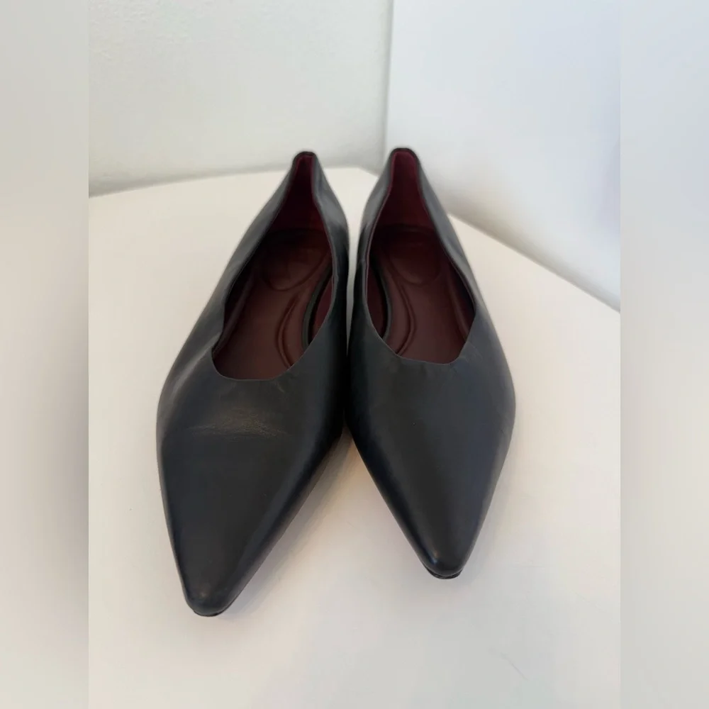 NWOT Vince Isabel Pointed Toe Flat size 8.5 - Picture 4 of 8